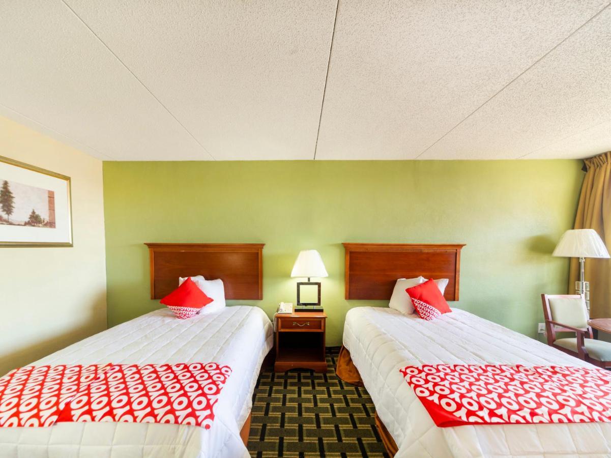 Hotel Budgetel And Suits Montgomery